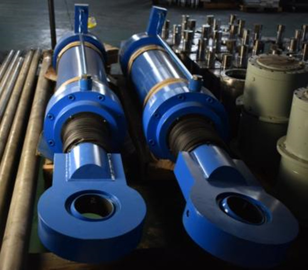 hydraulic cylinder